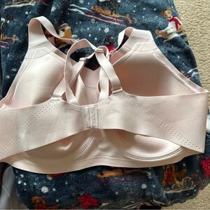 Brooks underwire 42F